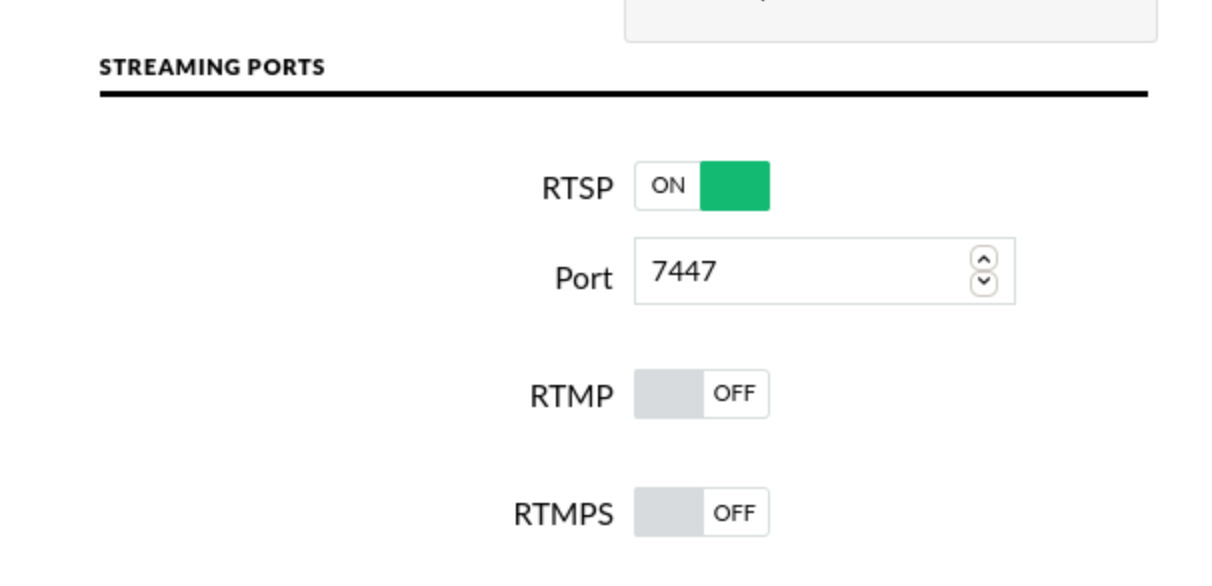 La opción Streaming Ports, tiene un interruptor para activar RTSP y un cuadro donde poner el puerto, que por defecto es 7447